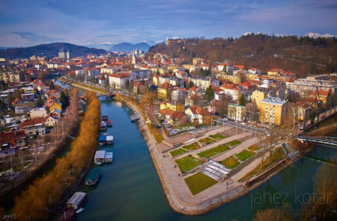 Ljubljanaart Apartment Екстер'єр фото